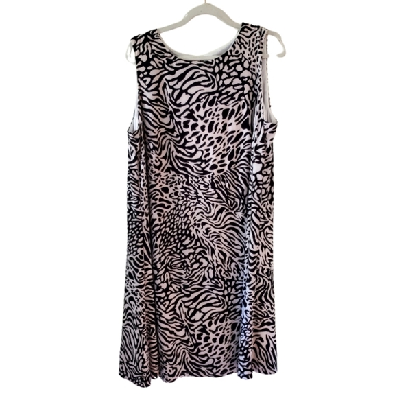 Anne Klein Dresses & Skirts - Anne Klein Swing Dress Animal Zebra Print, Stretchy, Lined Women's Size XL (16)